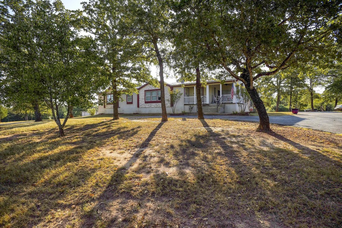 House in Smithville, Texas, United States 3 - 18824254