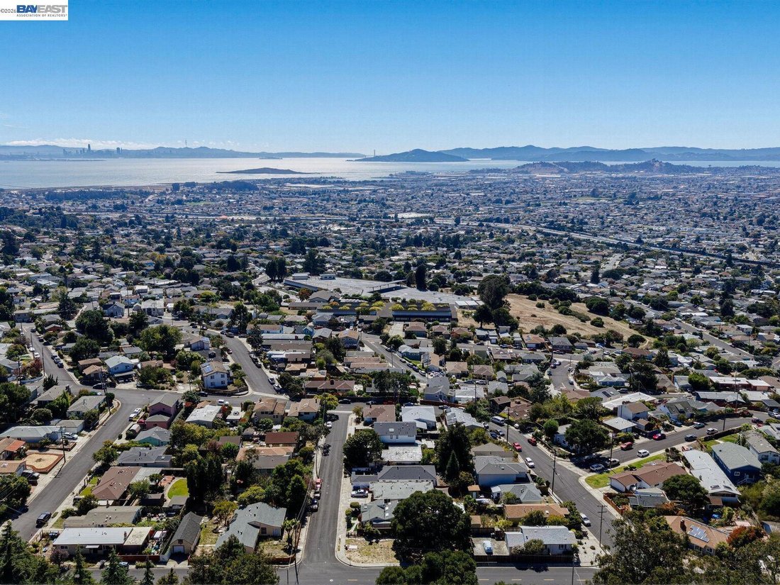 House in Richmond, California, United States 5 - 18822485