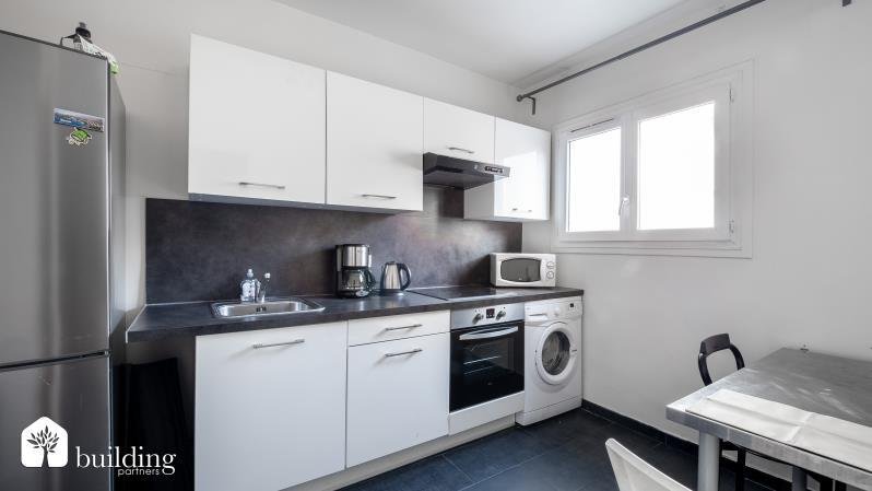 Apartment in Hôtel de Ville-Planchette, Levallois-Perret, France 5 - 18824947