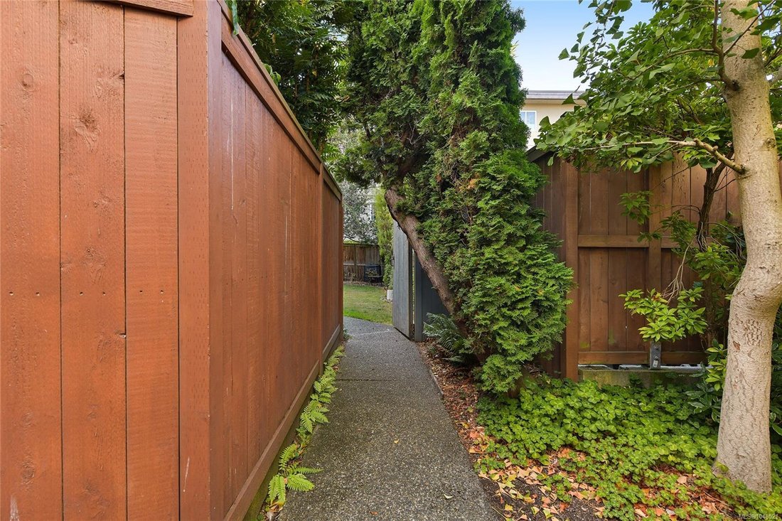 Residenza a Victoria, Columbia Britannica, Canada 3 - 18824938