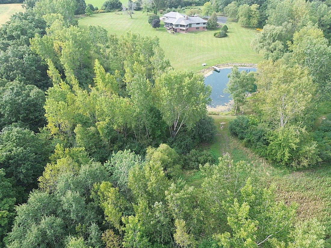 House in Franksville, Wisconsin, United States 4 - 18823502
