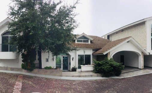 Casa en San Pedro Garza García, Nuevo León, México 1