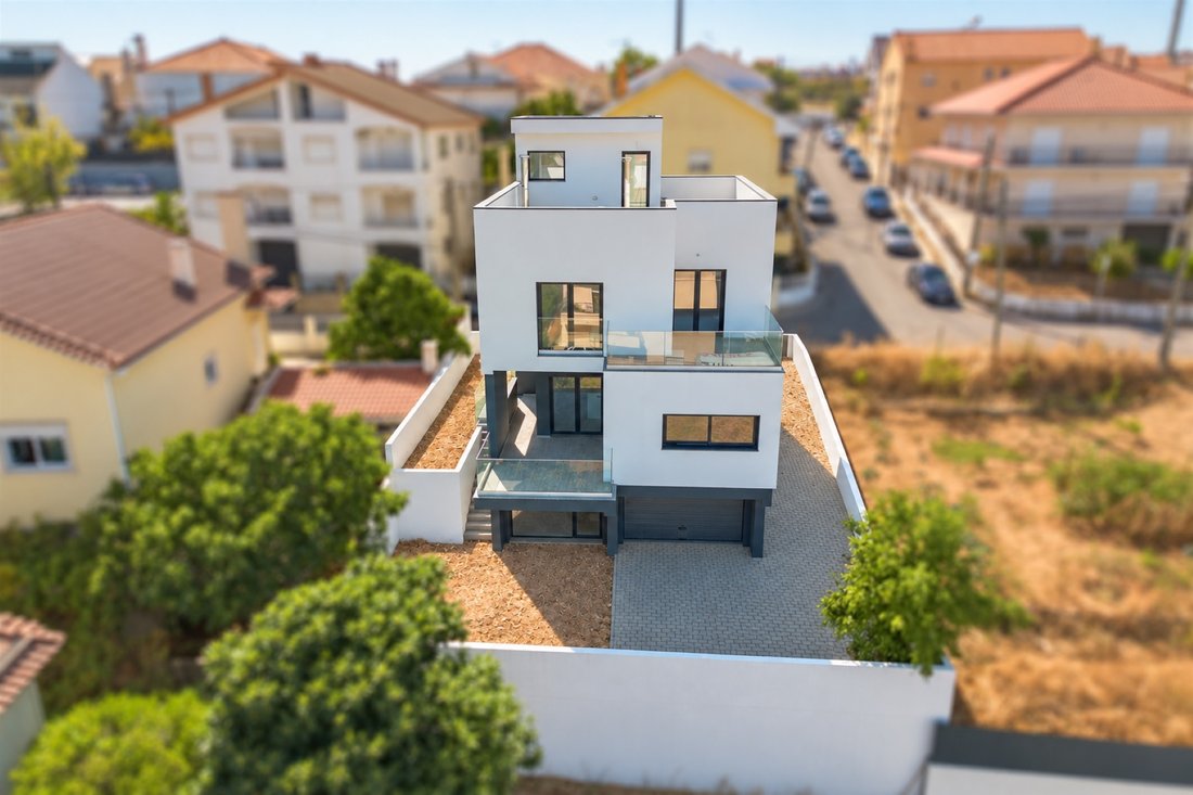House in Loures, Lisbon, Portugal 1 - 18825054