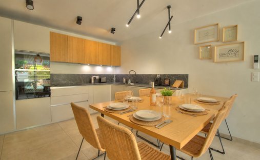 Apartment in Plateau Notre Dame Nord, Saint-Raphaël, France 1