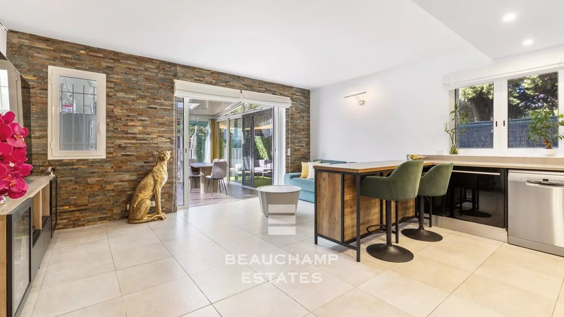 Wohnung in Mougins, Provence-Alpes-Côte d'Azur, Frankreich 2 - 18821624