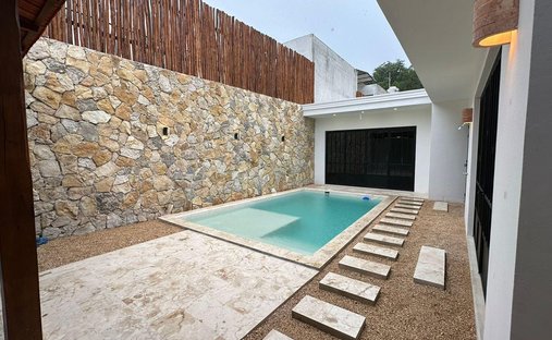 House in Kanasín, Yucatan, Mexico 1