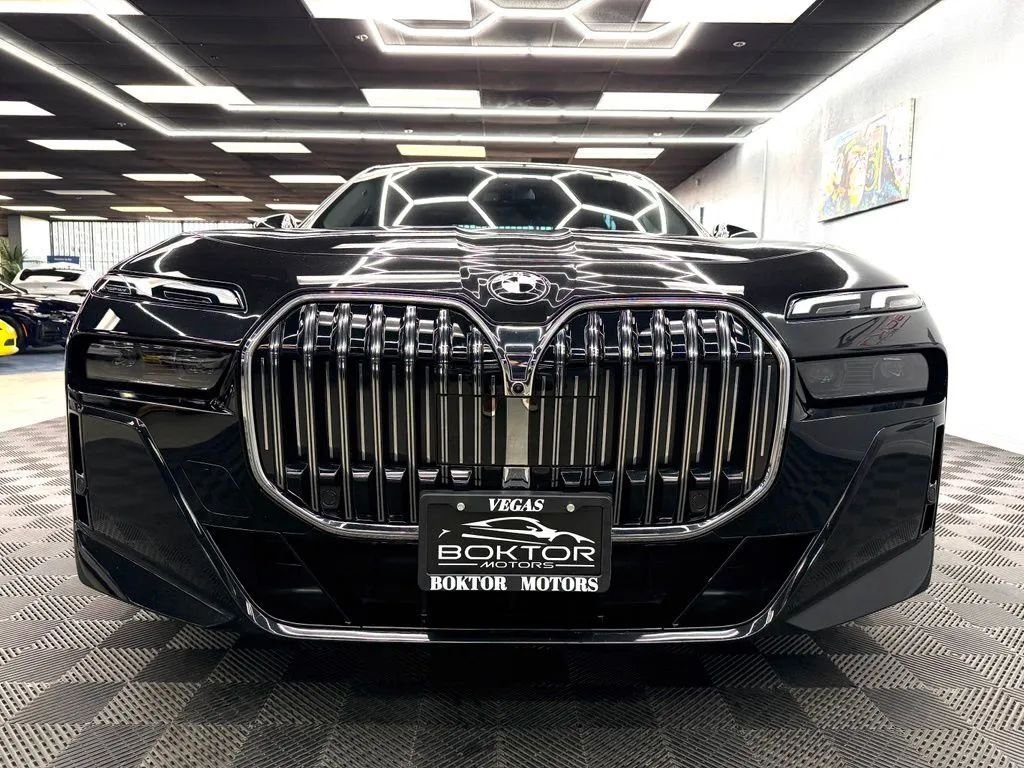Sedan in Las Vegas, NV, United States 3 - 18146915