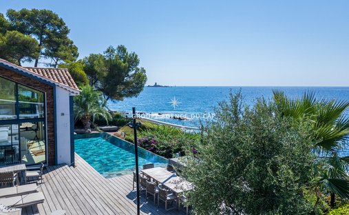 Villa a Le Dramont-Agay-Anthéor-Le Trayas, Saint-Raphaël, Francia 1