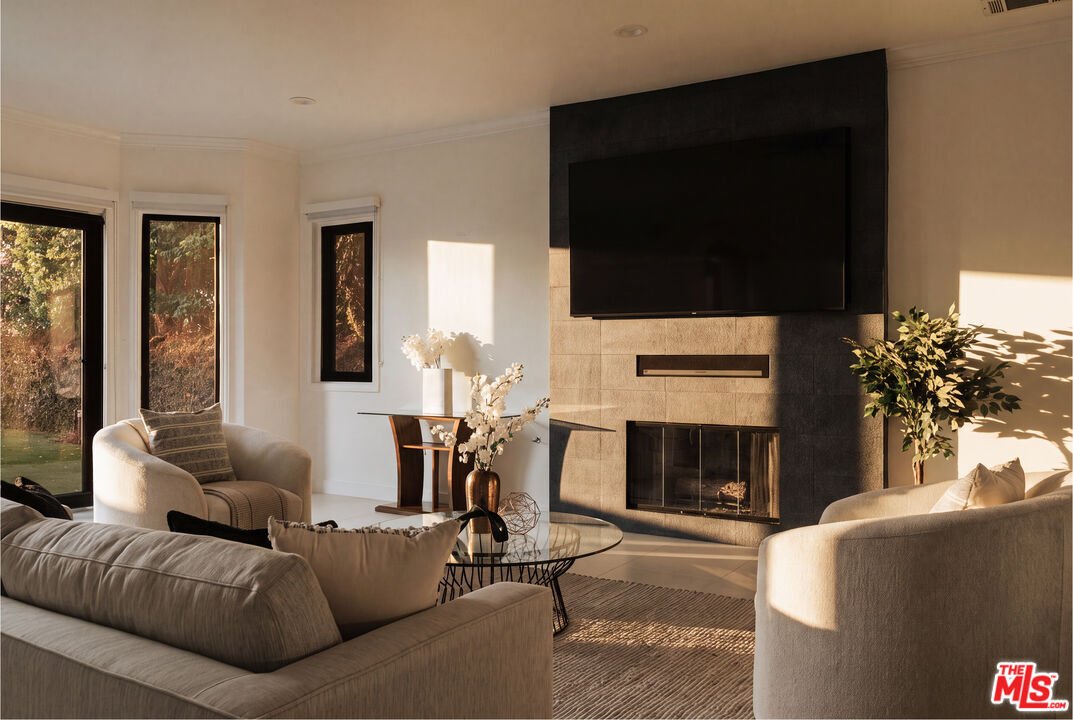 House in Hidden Hills, California, United States 4 - 18824779