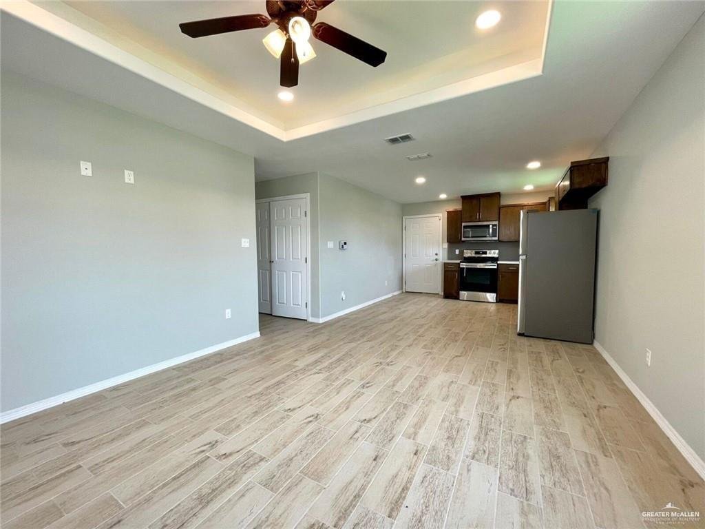 Edinburg, Texas, United States 2 - 18822978