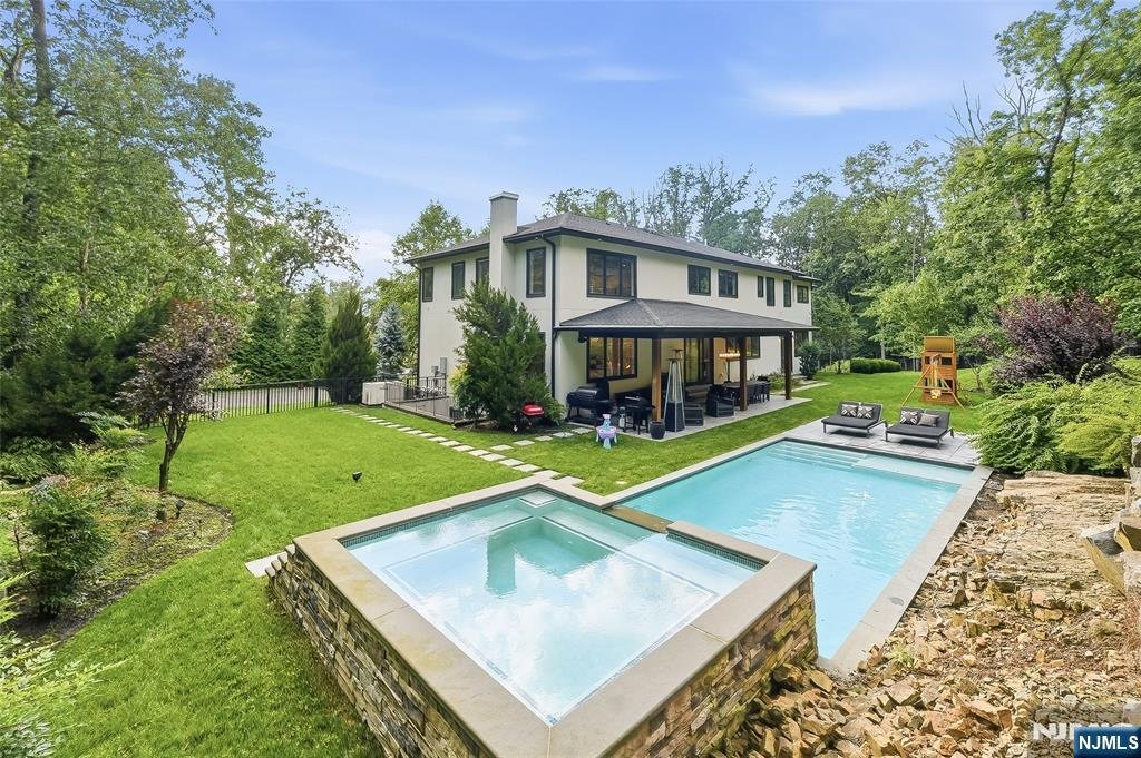 House in Cresskill, New Jersey, United States 1 - 18823704