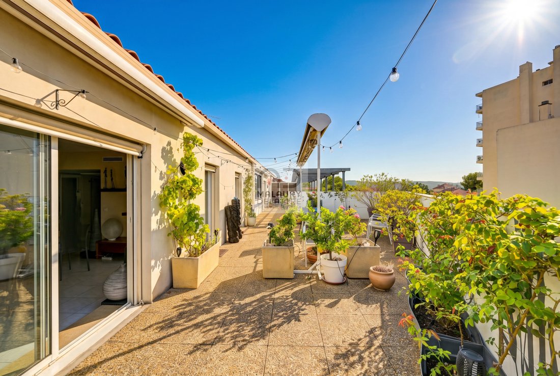 Apartment in Granettes-Jauberte-Sainte Anne, Aix-en-Provence, France 2 - 18822025