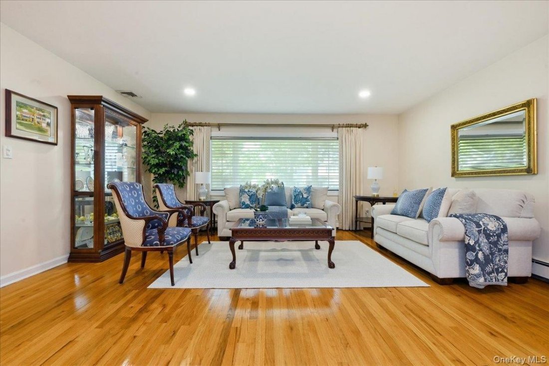 Casa en Garden City, Nueva York, Estados Unidos 3 - 18825692