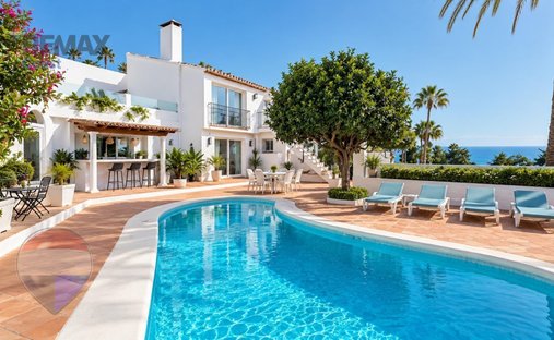 Villa a Estepona, Andalusia, Spagna 1