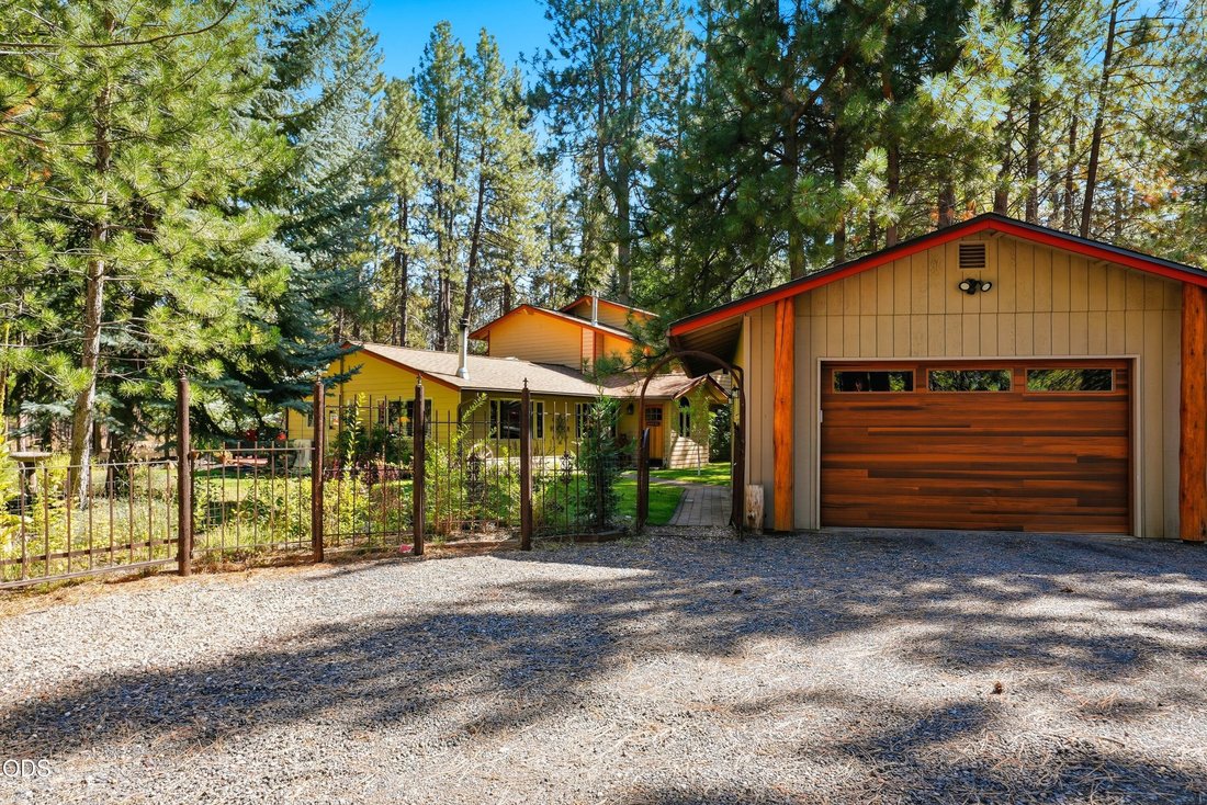House in Sisters, Oregon, United States 1 - 17559586