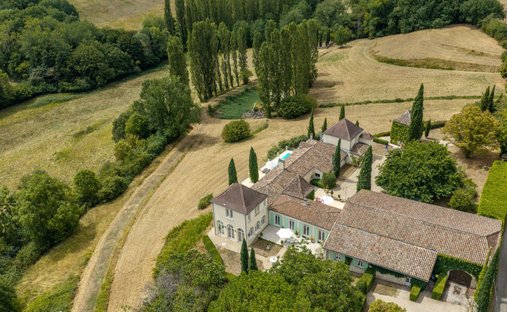 House in Pessac-sur-Dordogne, Nouvelle-Aquitaine, France 1