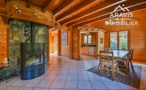 Haus in La Clusaz, Auvergne-Rhone-Alpen, Frankreich 1