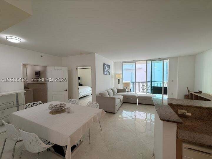 Appartement à Golden Beach, Floride, États-Unis 2 - 18826488