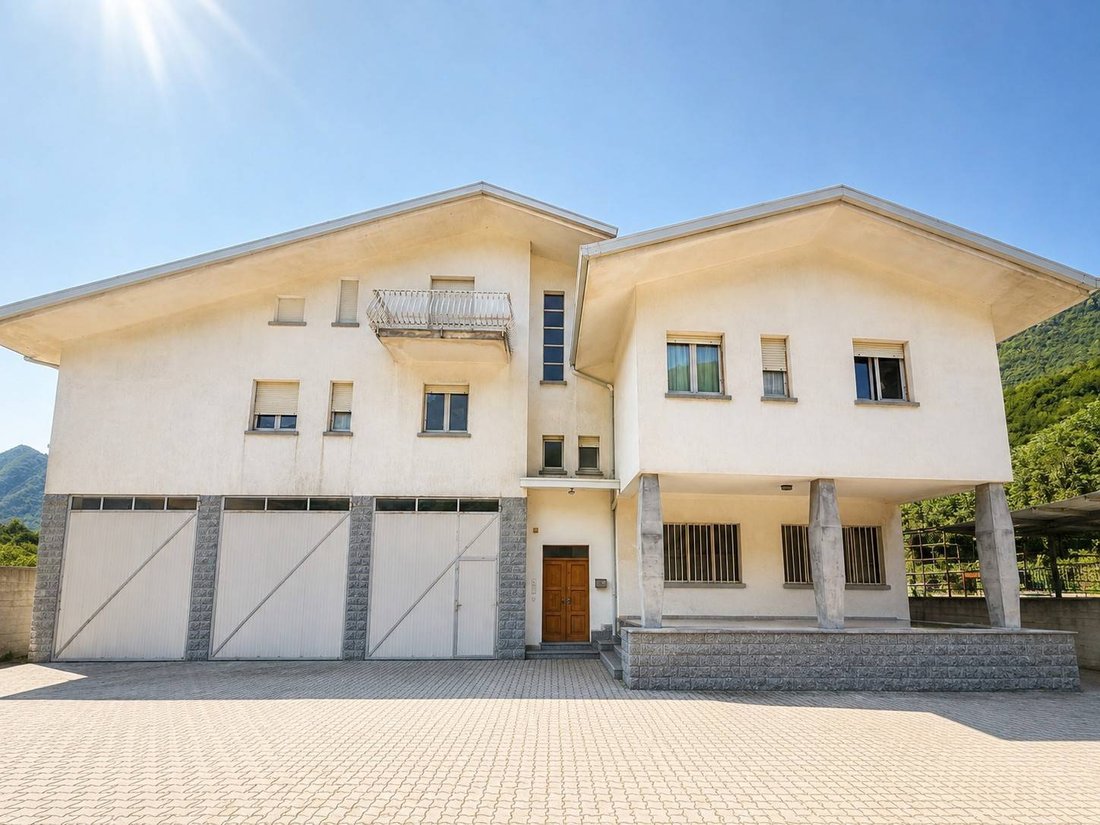 Casa en Zone, Lombardía, Italia 2 - 18825637