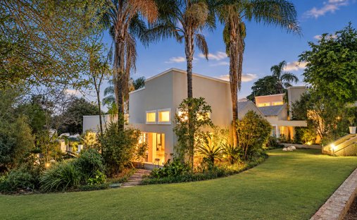 House in Bryanston, Gauteng, South Africa 1