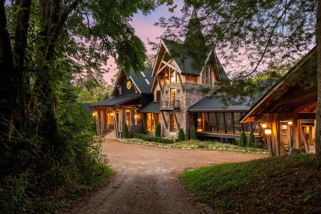 House in Franklin, Tennessee, United States 2 - 18826837