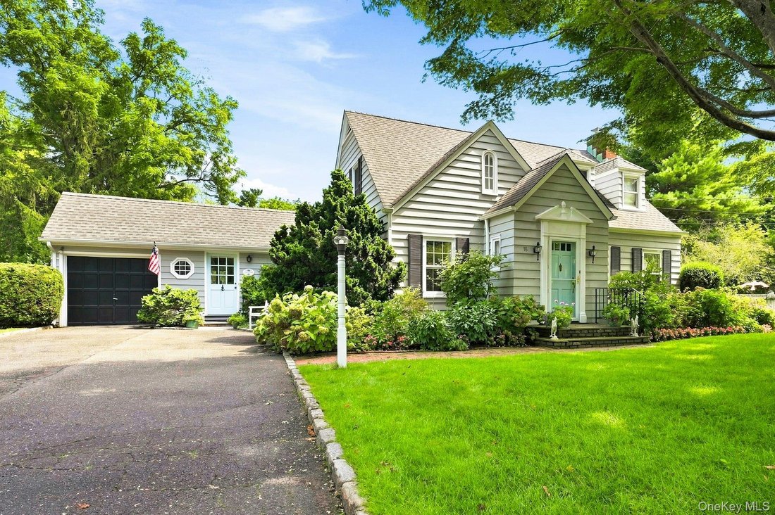 House in Locust Valley, New York, United States 2 - 18821272