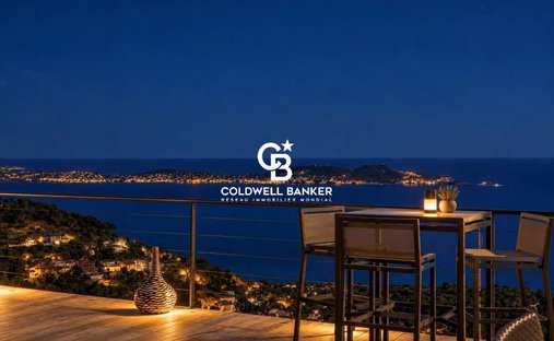 Villa in Hyeres, Provence-Alpes-Côte d'Azur, France 1