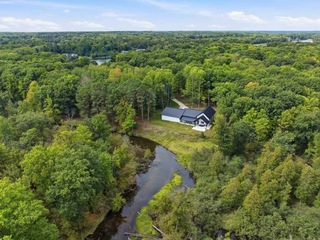 House in Stanwood, Michigan, United States 5 - 18776212