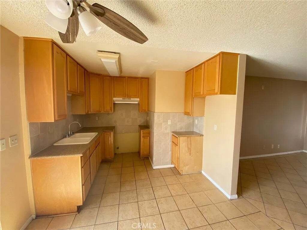 Andere in Long Beach, Kalifornien, Vereinigte Staaten 4 - 18824074
