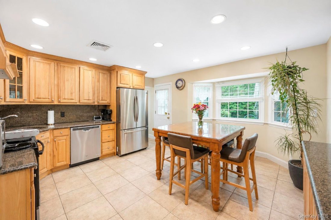 House in West Sayville, New York, United States 5 - 18826585