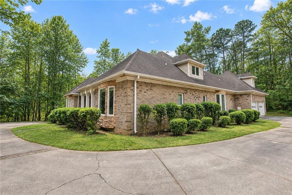 House in Alpharetta, Georgia, United States 3 - 17352375