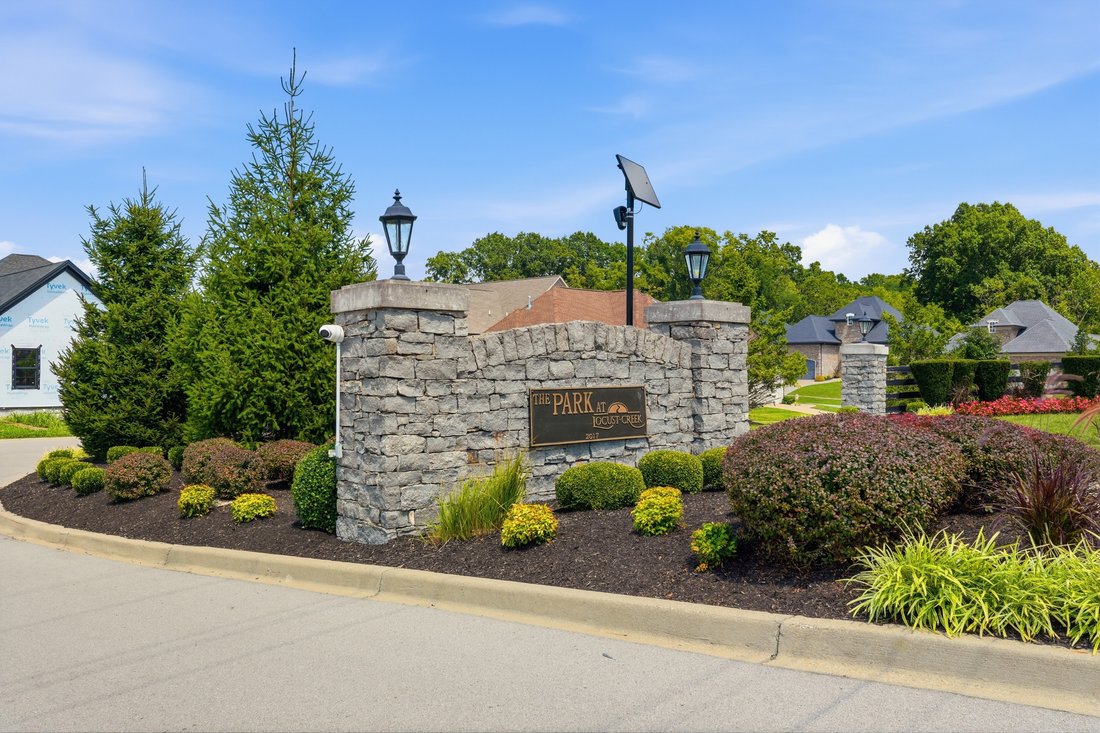 House in Watterson Park, Kentucky, United States 2 - 18821259