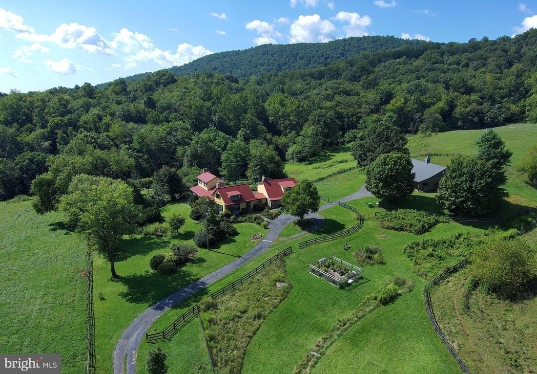 House in Markham, Virginia, United States 1 - 18826088