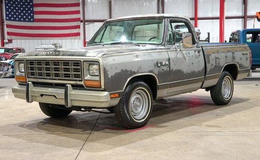"Proper Patina" in Grand rapids, United States 1
