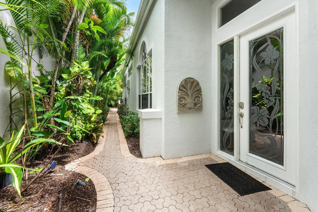 Maison à Palm Beach Gardens, Floride, États-Unis 3 - 18821198