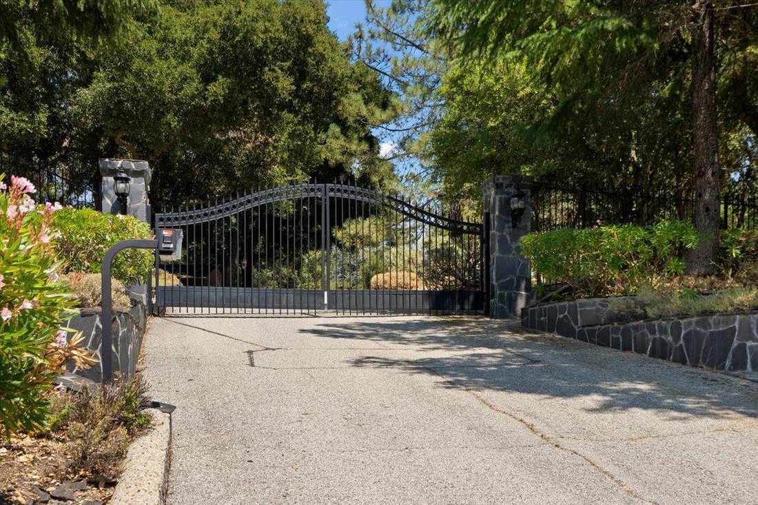 House in Los Gatos, California, United States 5 - 18824592