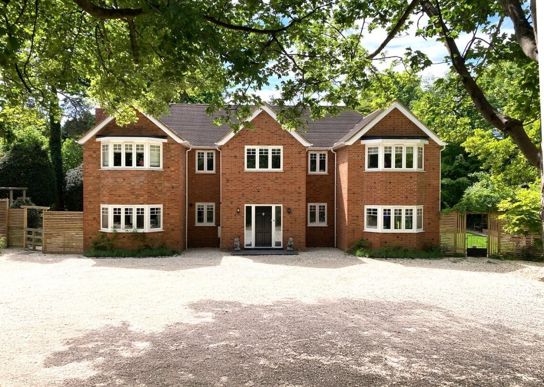 Casa en Stoke Poges, Inglaterra 4 - 18823176