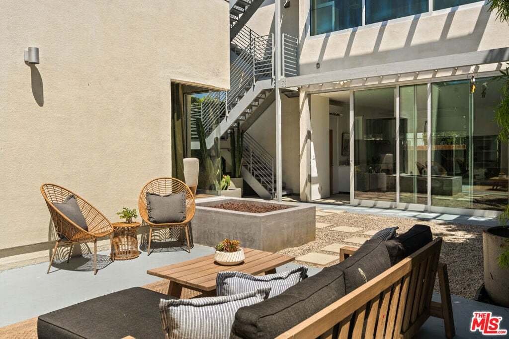 House in Los Angeles, California, United States 3 - 18820435