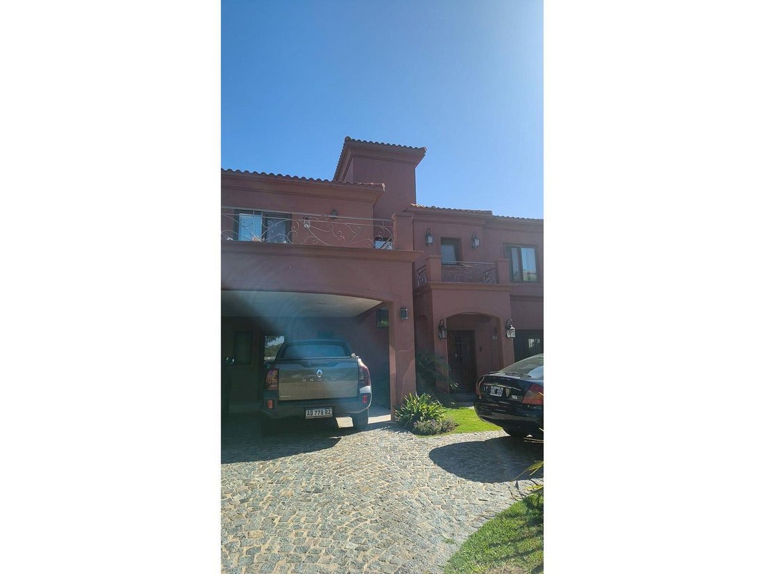 House in Don Bosco, Buenos Aires Province, Argentina 2 - 18810862