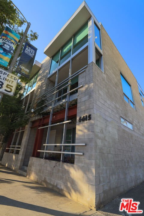 Appartement à Los Angeles, Californie, États-Unis 1 - 18823784