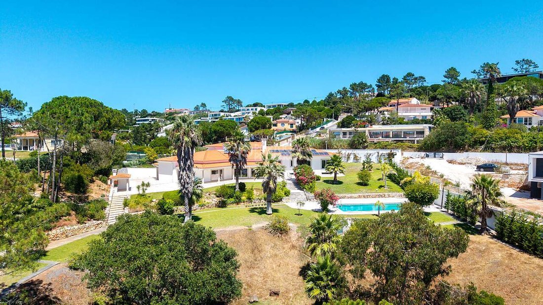 Villa in Foz do Arelho, Leiria District, Portugal 2 - 18822738