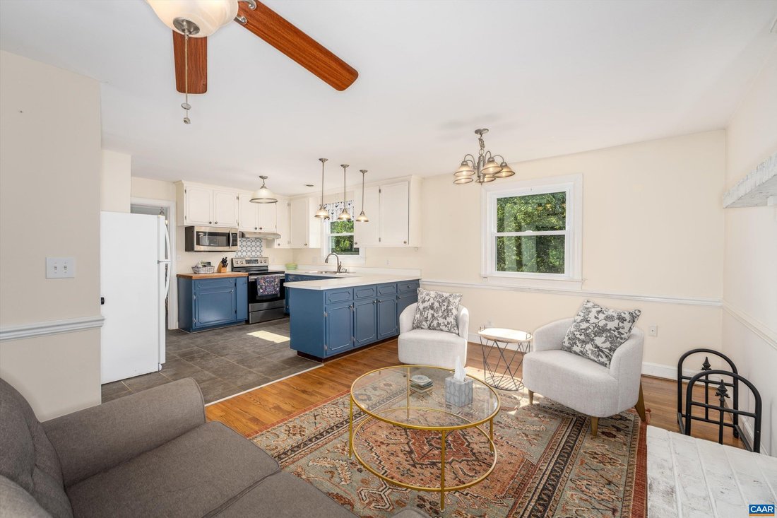 House in Charlottesville, Virginia, United States 4 - 18823070