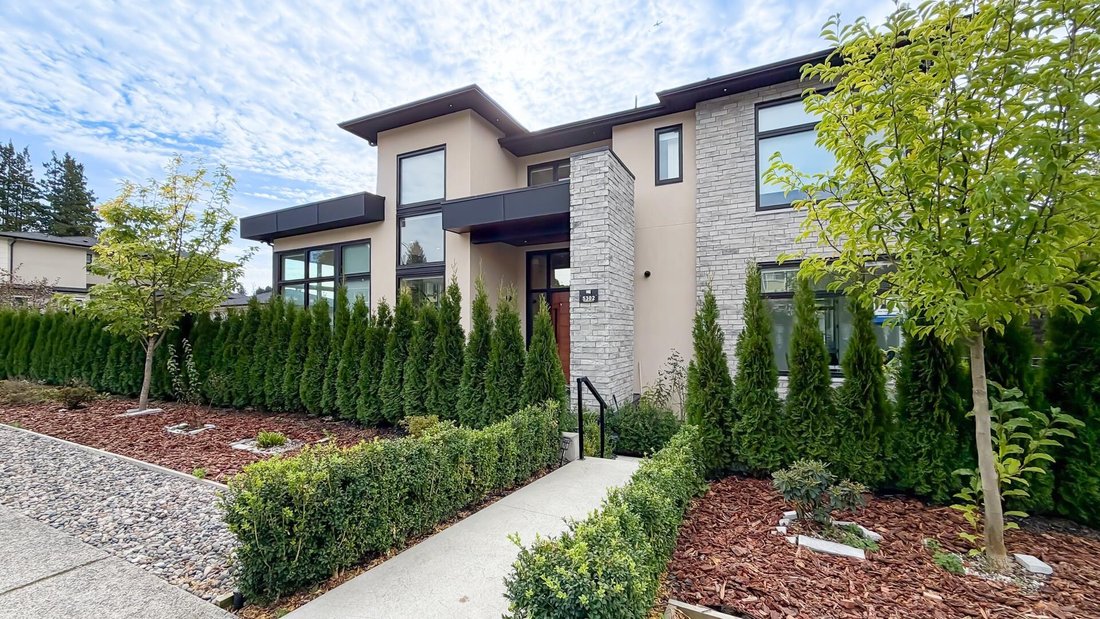 House in Burnaby, British Columbia, Canada 2 - 18825974
