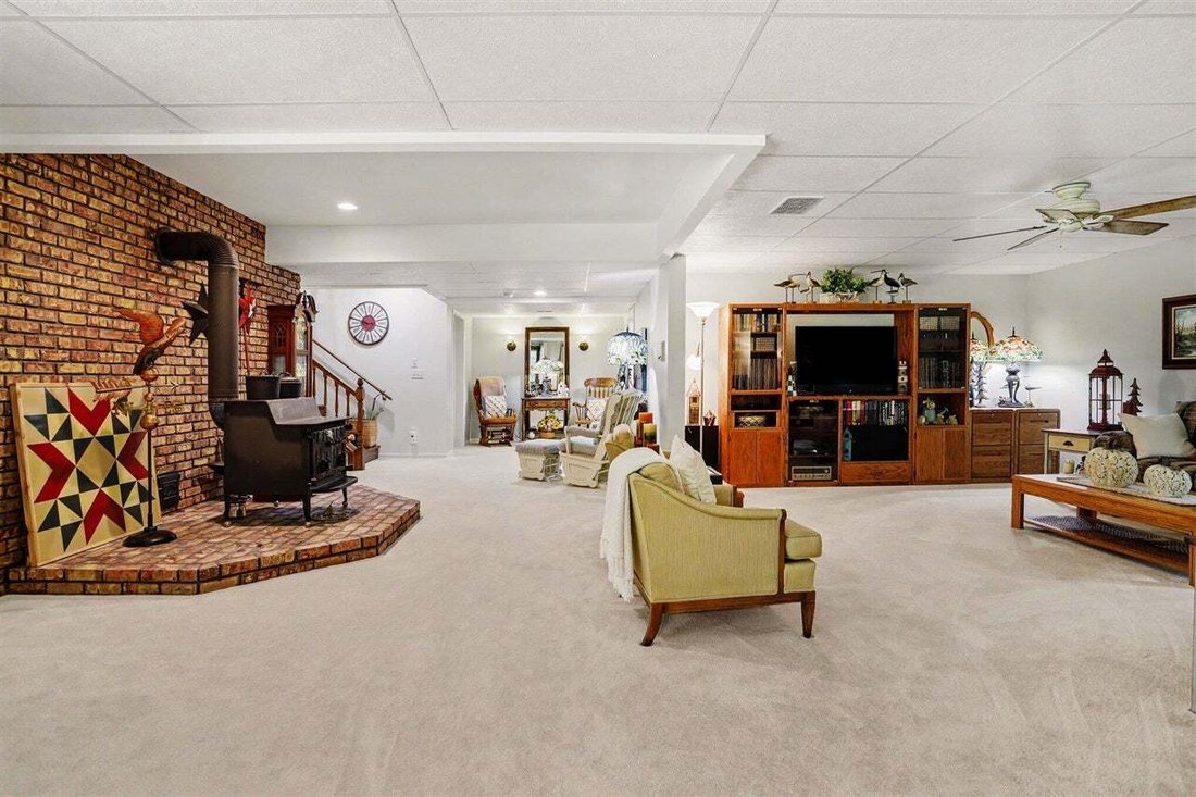 House in Schoolcraft, Michigan, United States 5 - 18826446