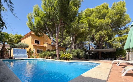 Chalet in Denia, Valencian Community, Spain 1