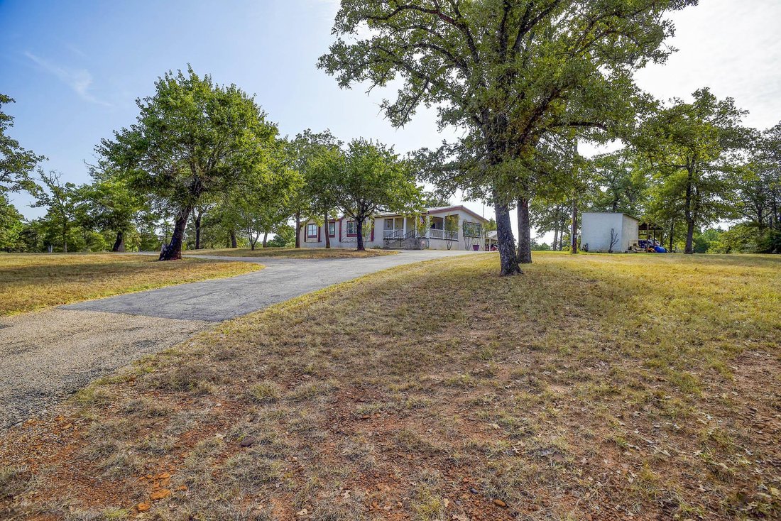 House in Smithville, Texas, United States 1 - 18824254