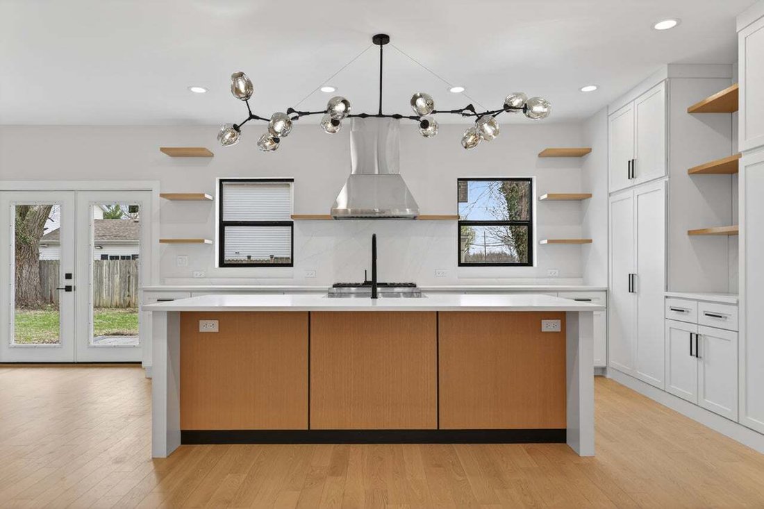 House in Downers Grove, Illinois, United States 4 - 18823961