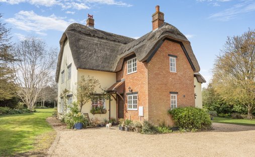 Haus in Aspley Guise, England 1