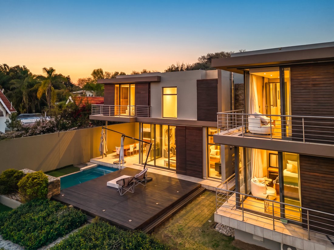 Casa a Hurlingham, Sandhurst, Gauteng 4 - 18825192