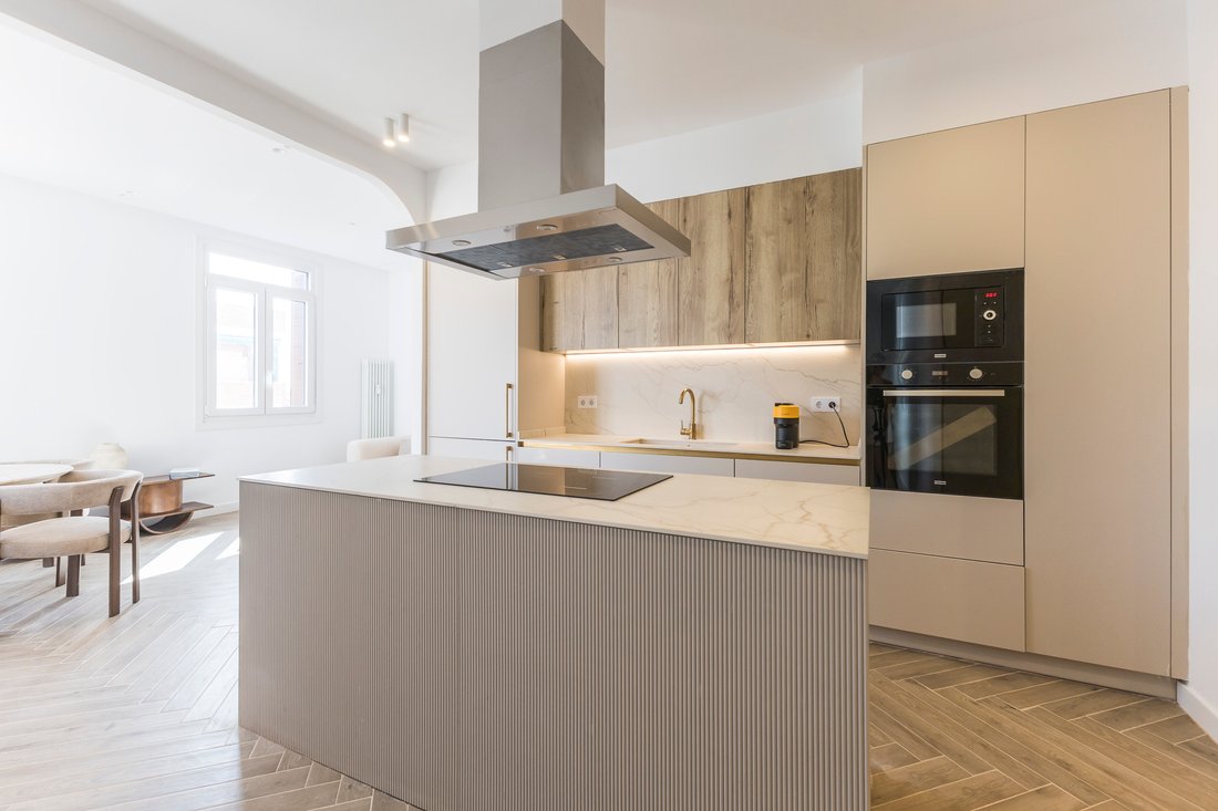 Penthouse in Chamberi, Madrid, Spain 4 - 16172809